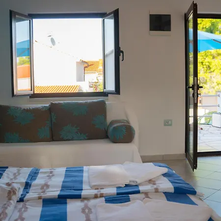 Viscovery Boutique 3*